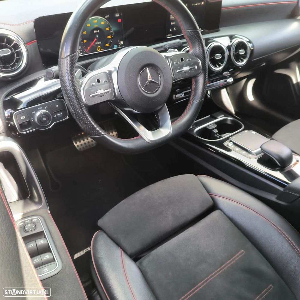 Mercedes-Benz CLA 220 d Shooting Brake AMG Line Aut. - 4
