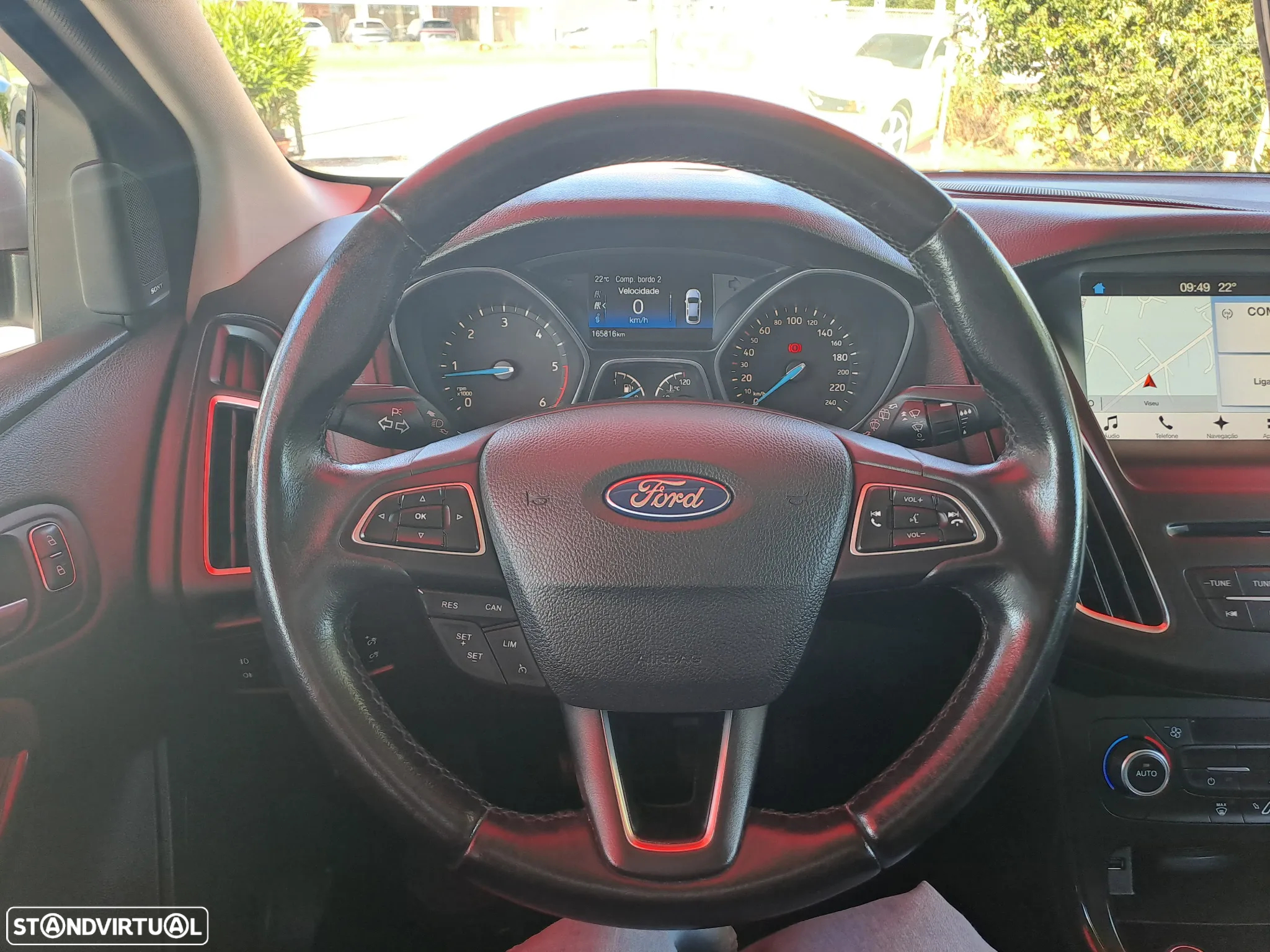 Ford Focus SW 1.5 TDCi EcoBlue Titanium - 21