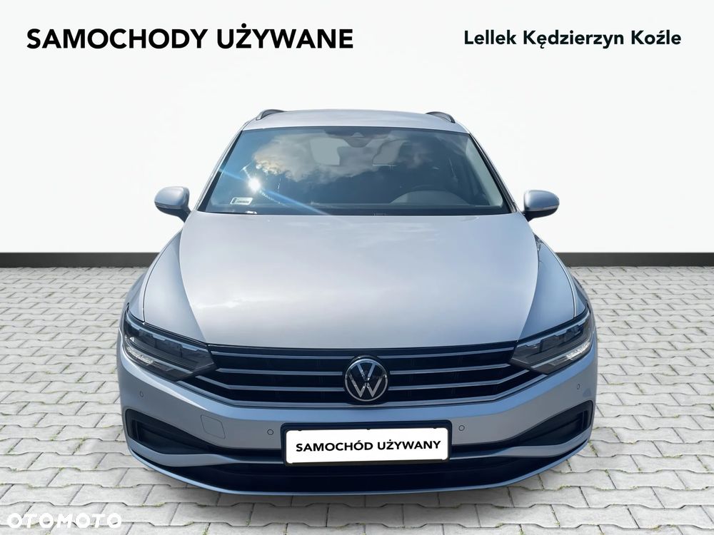 Volkswagen Passat 1.5 TSI EVO Essence DSG - 2