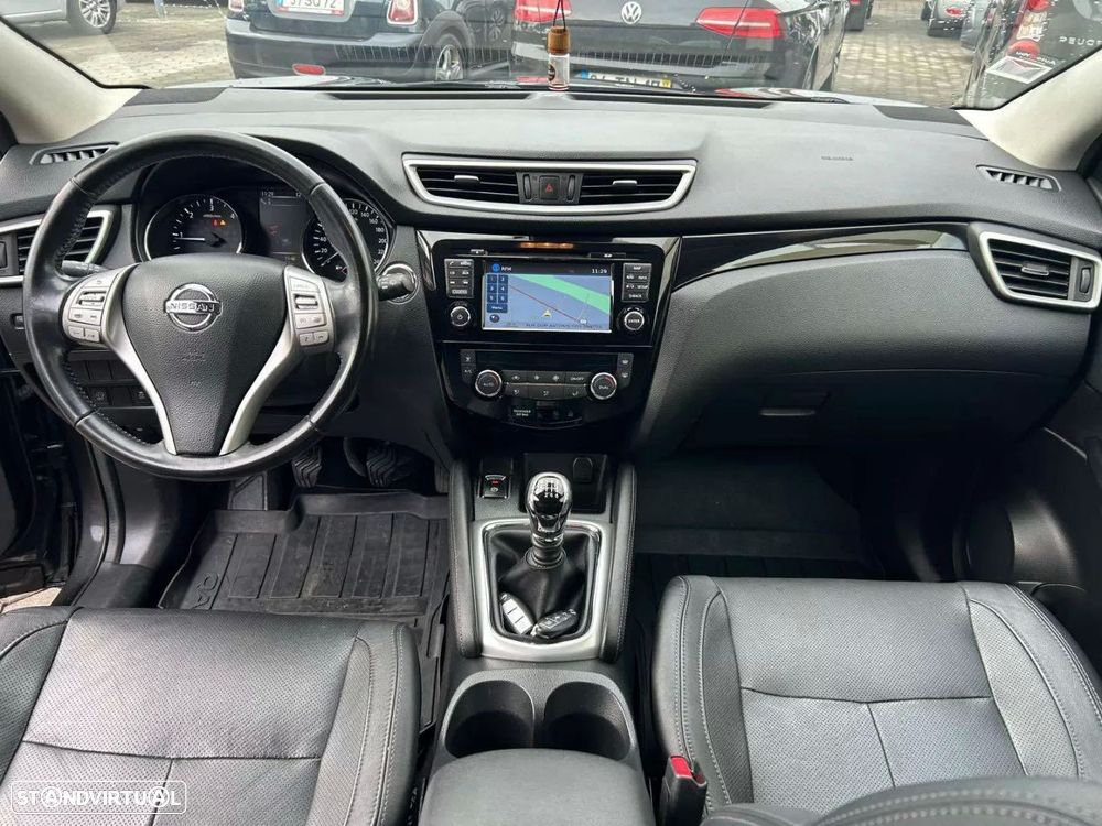 Nissan Qashqai 1.5 dCi N-Connecta 18 - 14