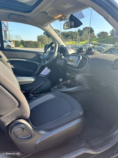 Smart ForTwo Coupé EQ passion - 7