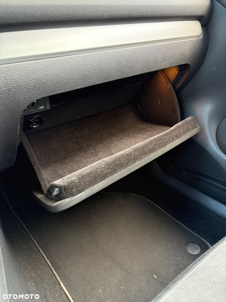 Volkswagen Golf 1.4 TSI Comfortline - 29