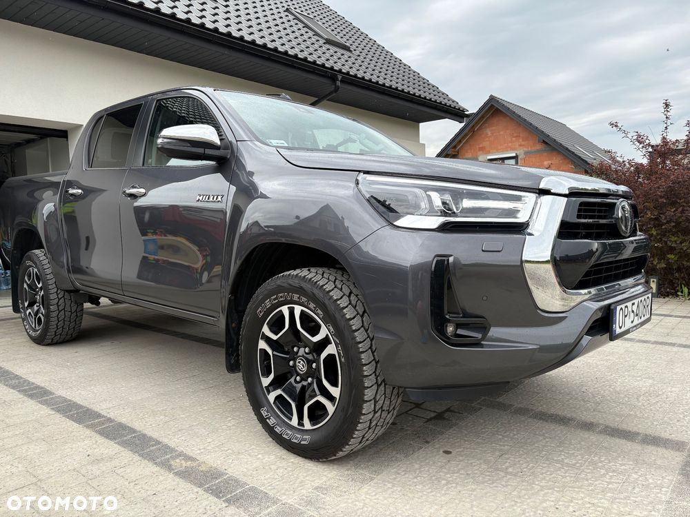 Toyota Hilux 2.8 D-4D Double Cab SR5+ 4x4 - 1
