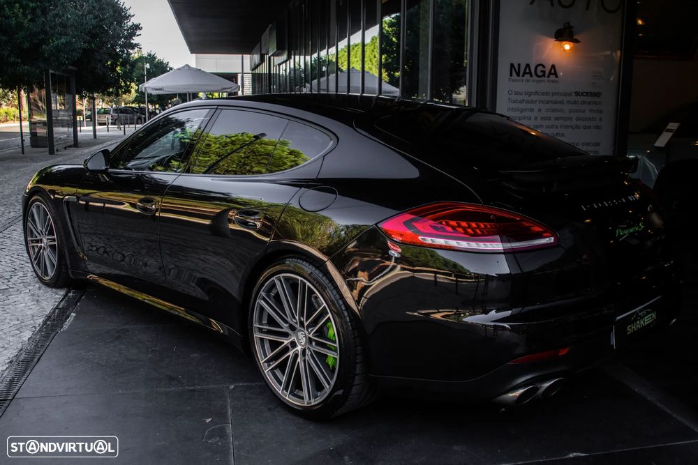Porsche Panamera S e-Hybrid - 3