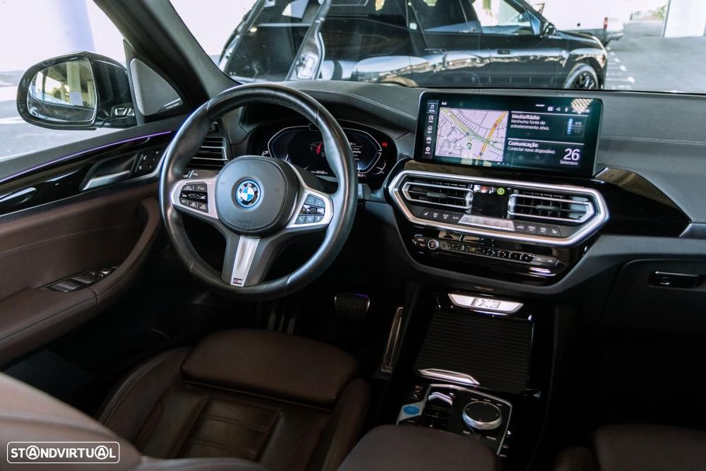BMW iX3 M Sport Impressive - 9