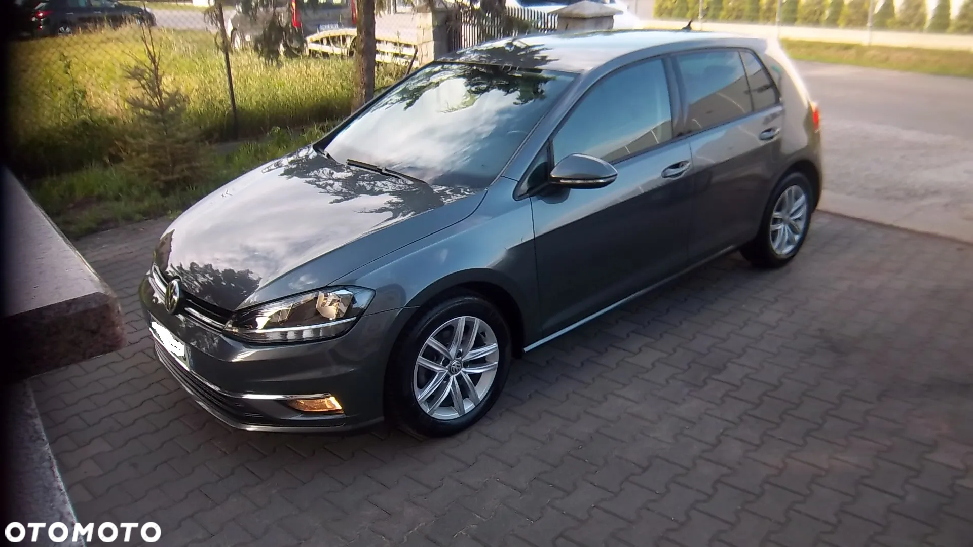 Volkswagen Golf VII 1.6 TDI BMT Comfortline - 4