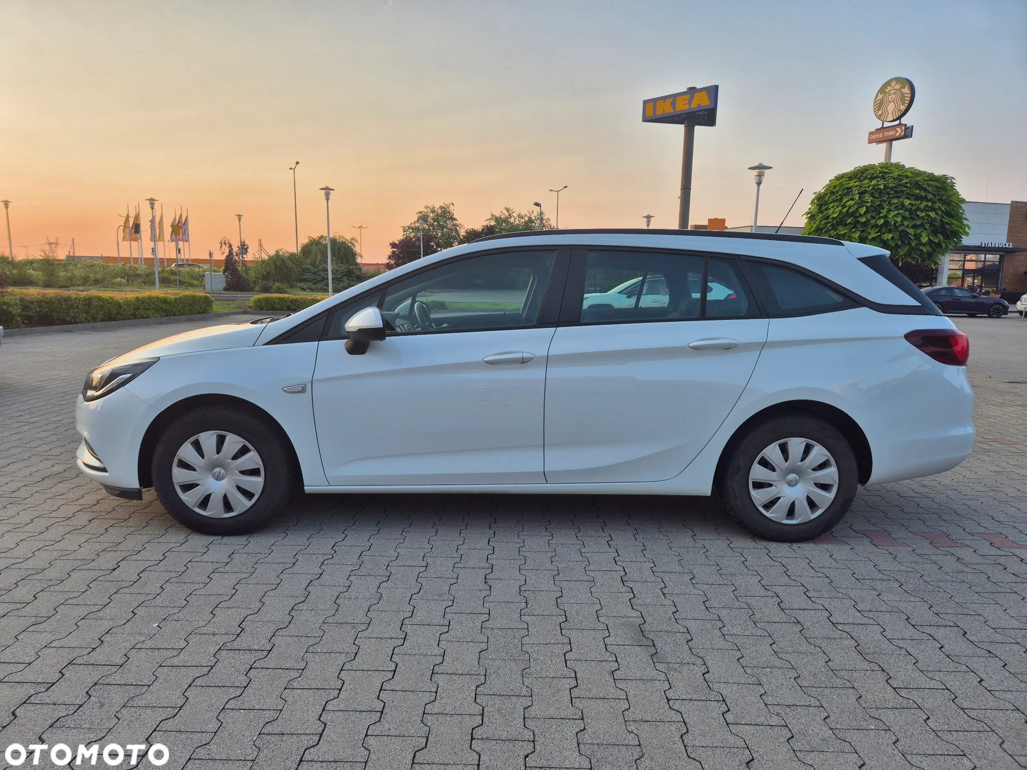 Opel Astra V 1.4 T Enjoy - 4