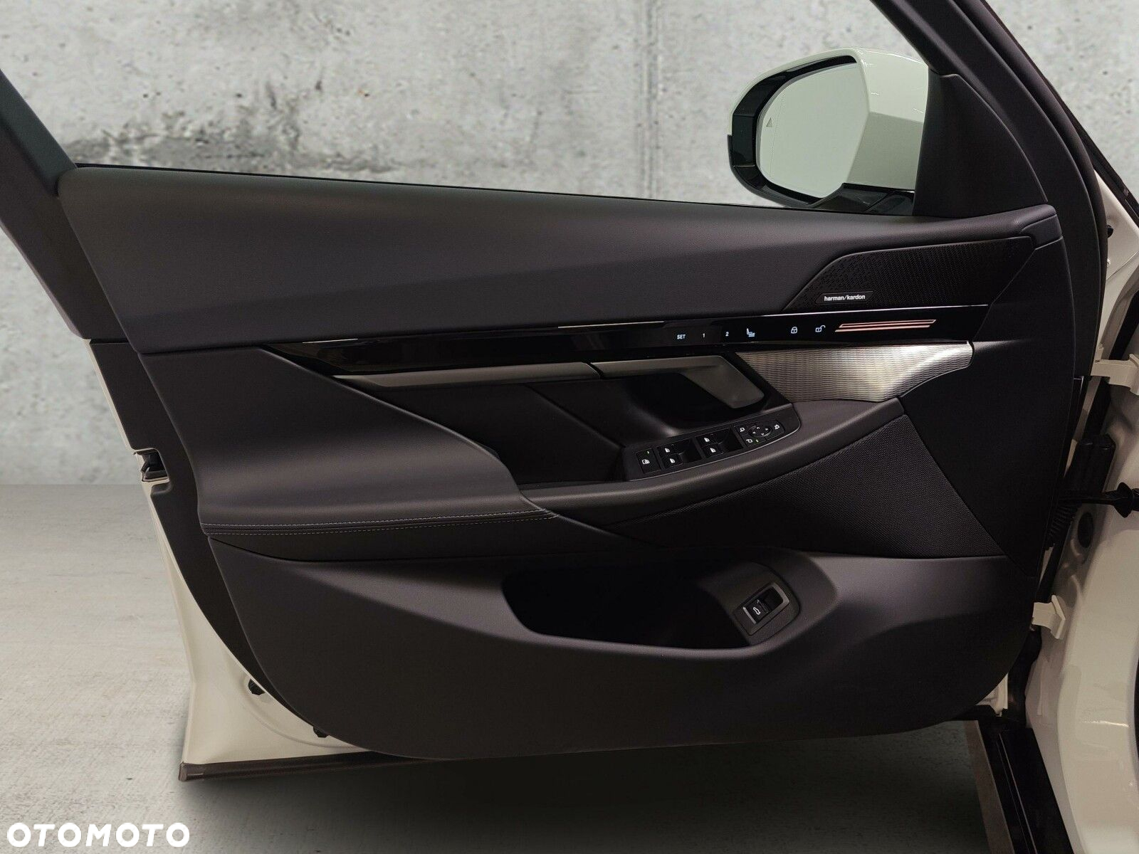 BMW Seria 5 - 11
