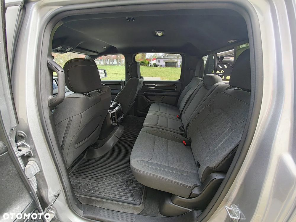 RAM 1500 5.7 Crew Cab Bighorn - 15