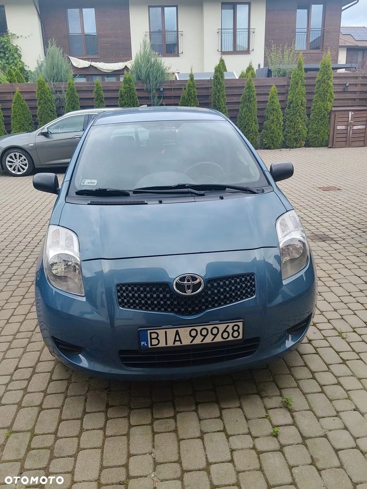 Toyota Yaris - 5