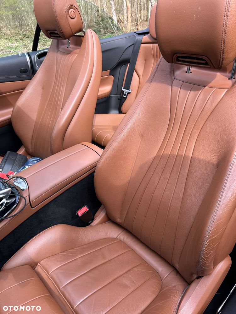 Mercedes-Benz Klasa E 400 4Matic 9G-TRONIC Avantgarde - 26