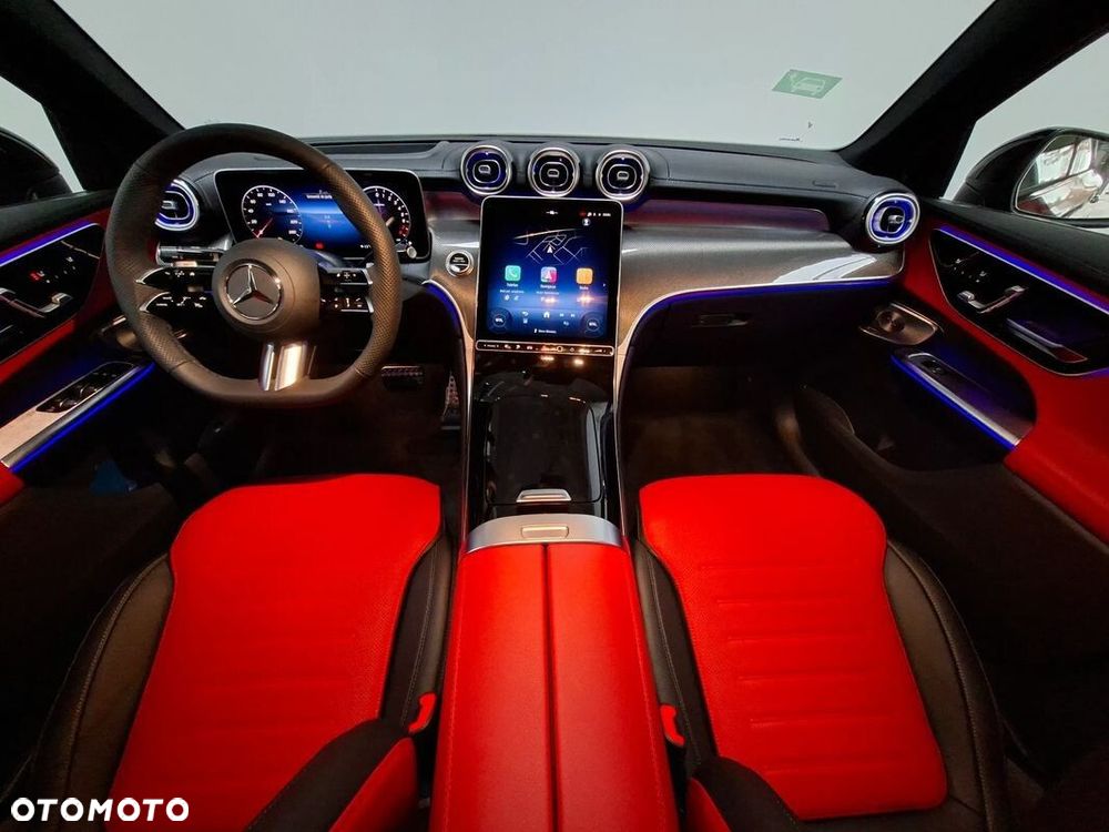 Mercedes-Benz GLC 300 e 4-Matic AMG Line - 4