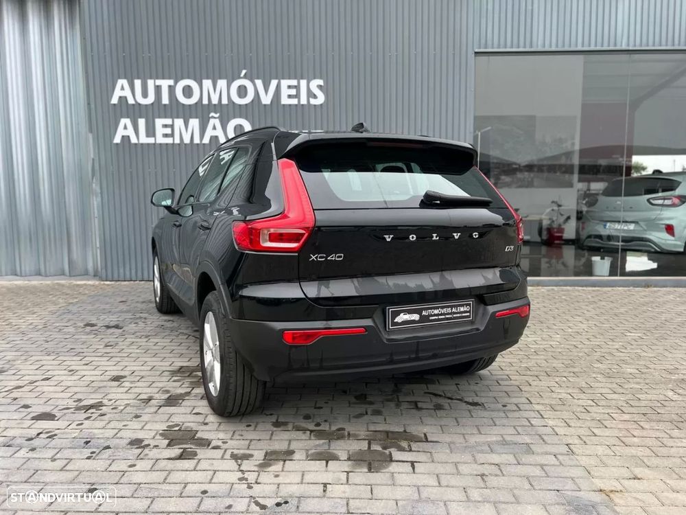 Volvo XC 40 2.0 D3 Momentum - 6
