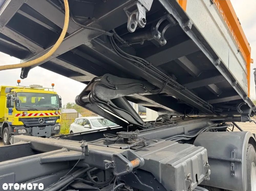 Renault Kerax 4x4 320DCi Wywrotka 3str 2004r. Klima SPECJALNY Solarka ACOMETIS Piaskarka Pług - 15