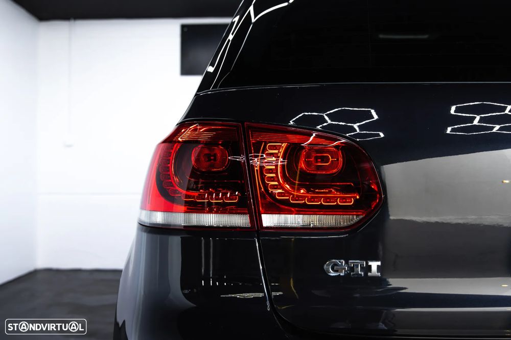 VW Golf 2.0 GTI - 12