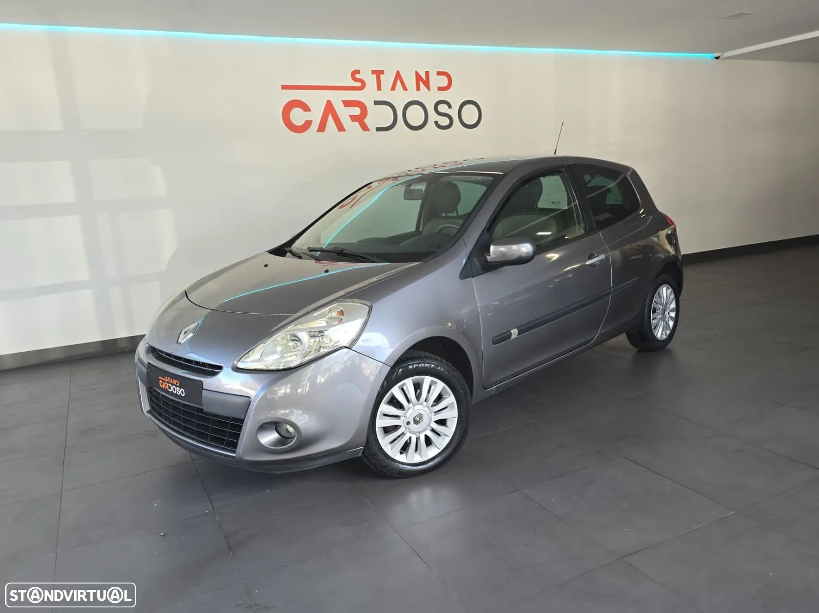 Renault Clio 1.2 TCE GT J15 - 1