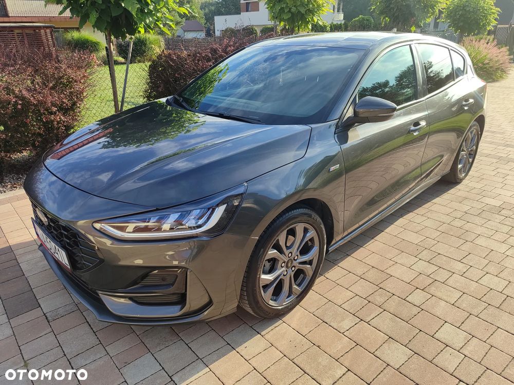 Ford Focus 1.0 EcoBoost Hybrid ST-LINE - 1