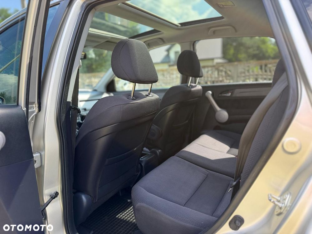 Honda CR-V - 24