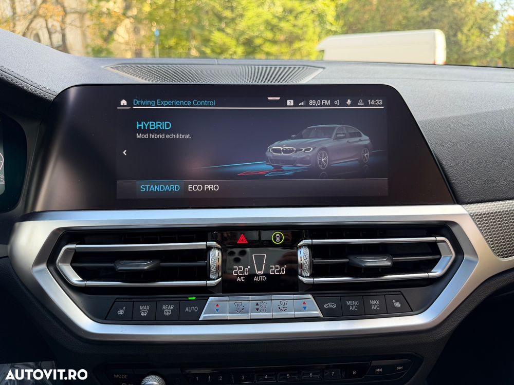 BMW Seria 3 330e AT PHEV - 30