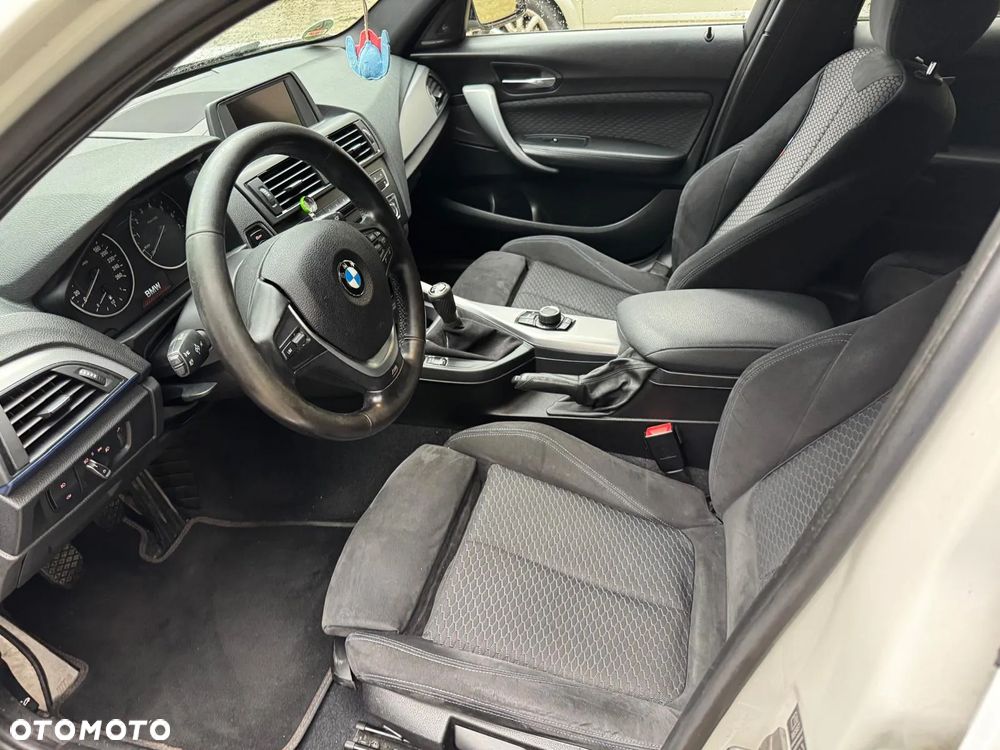 BMW Seria 1 116i - 16