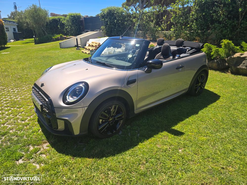 MINI Cabrio Cooper Premium Extra JCW Auto - 4