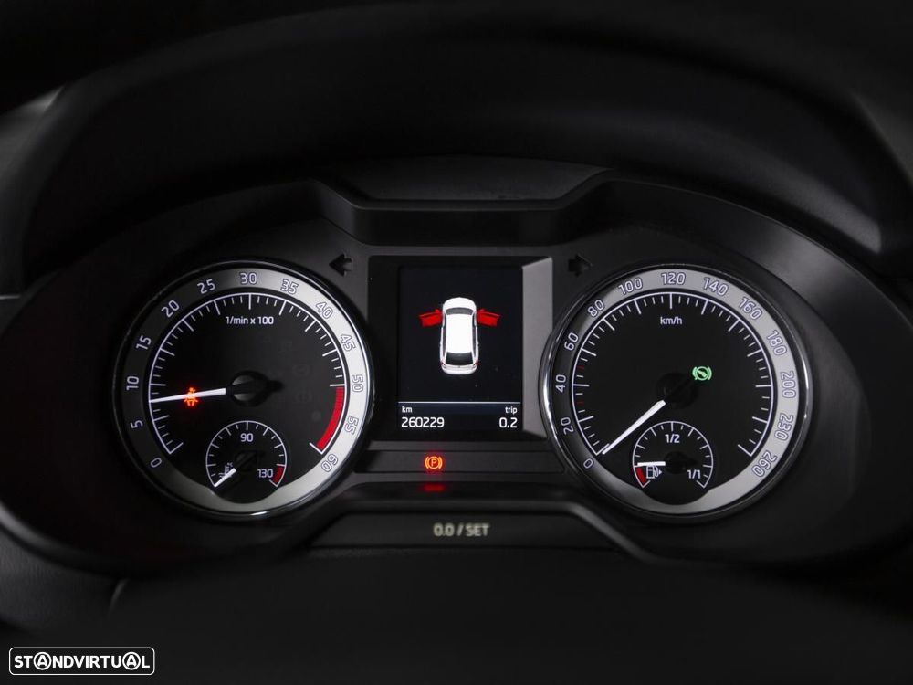 Skoda Octavia Break 2.0 TDI Ambition DSG - 15