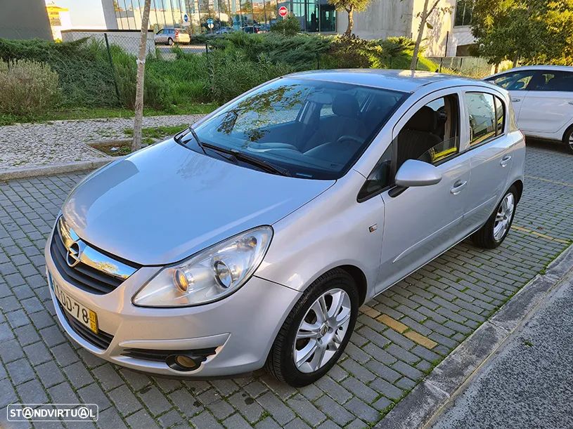 Opel Corsa 1.2 Enjoy - 1