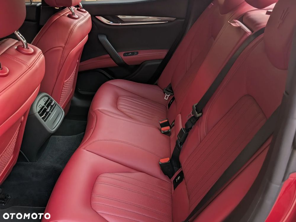 Maserati Ghibli S Q4 - 15