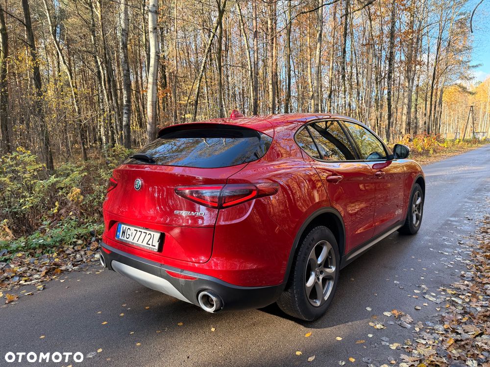 Alfa Romeo Stelvio 2.2 JTDM Q4 - 4