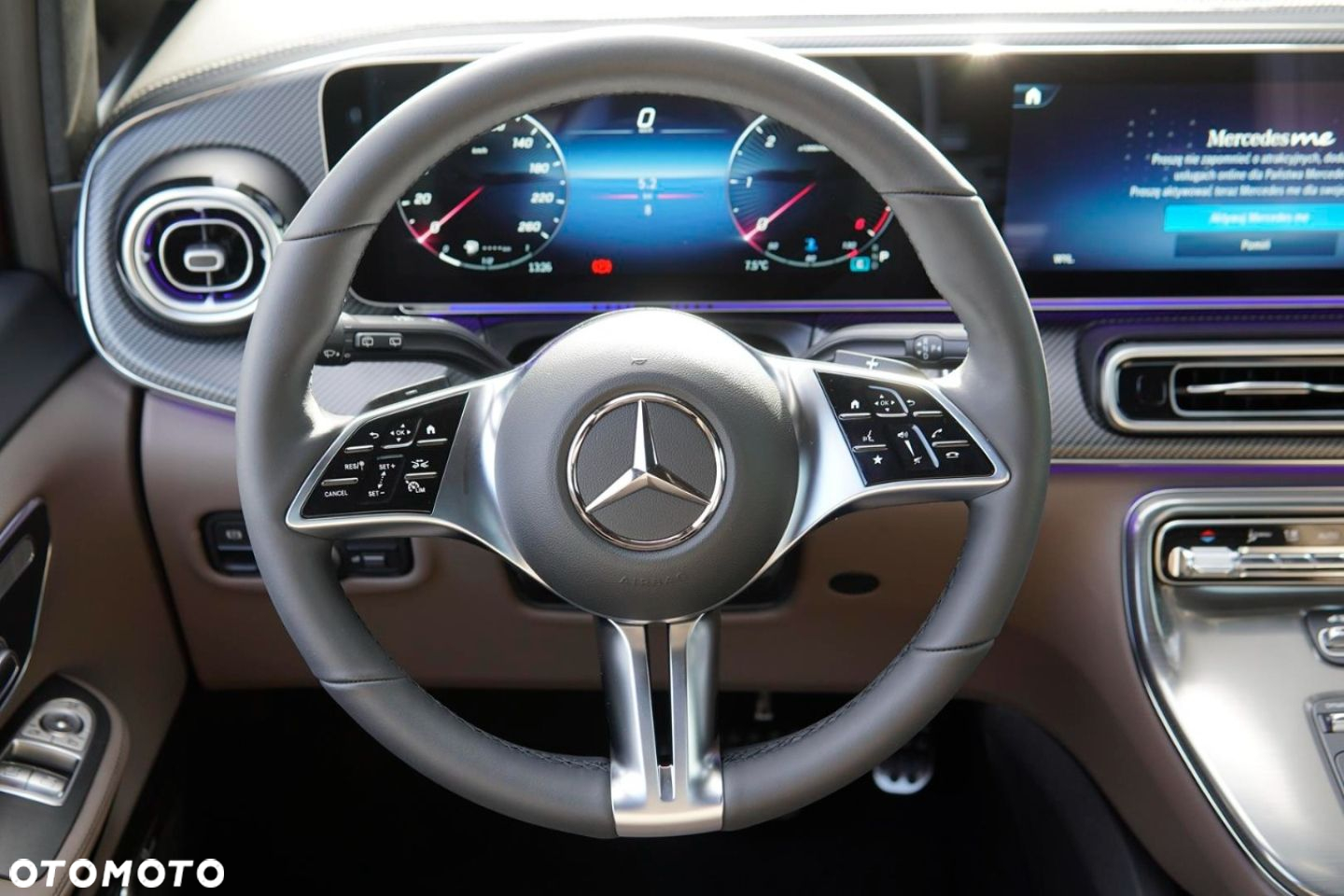 Mercedes-Benz Klasa V - 11