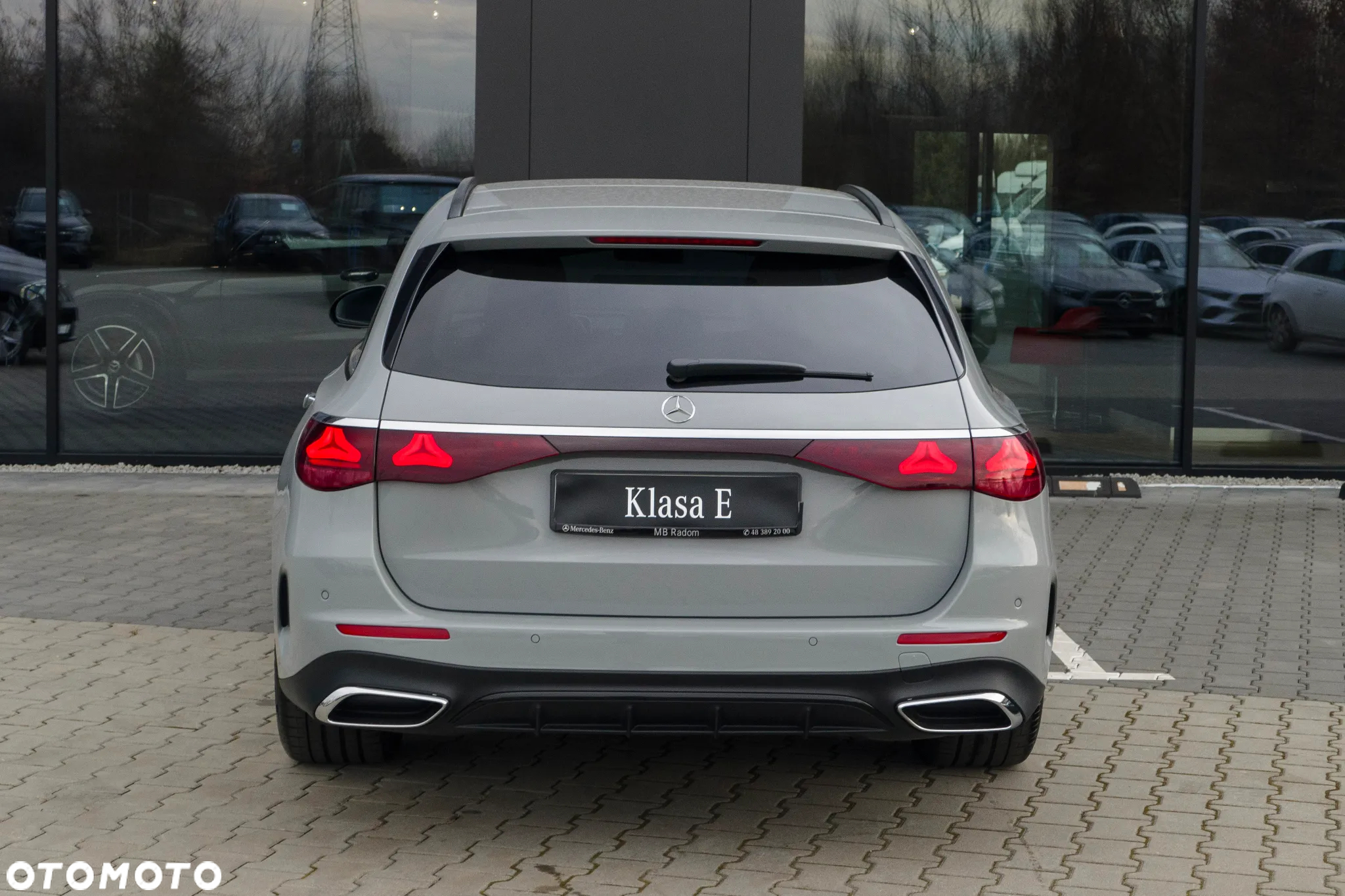 Mercedes-Benz Klasa E 220 d 4-Matic - 6