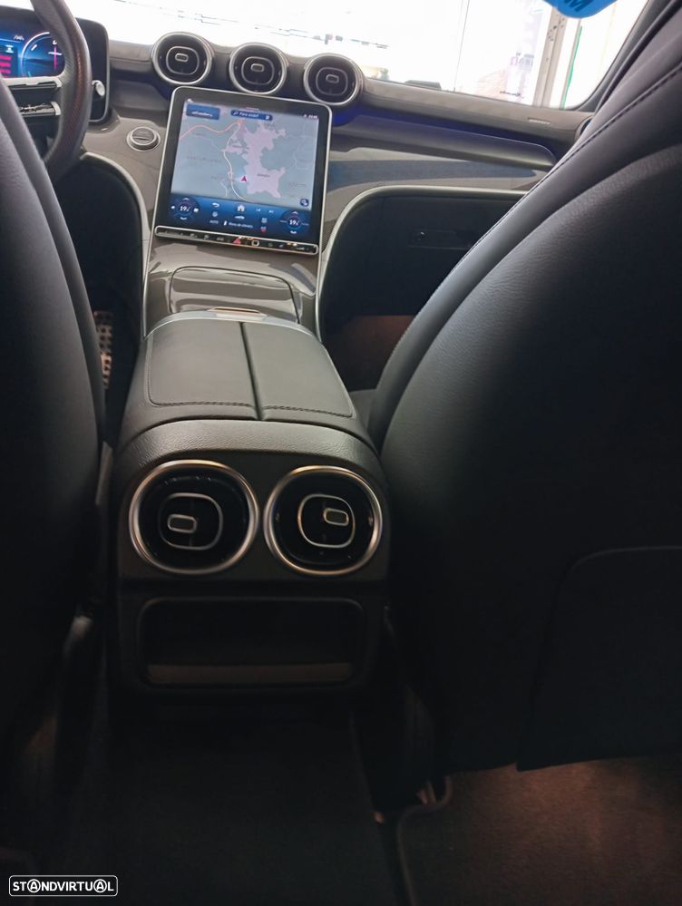 Mercedes-Benz C 300 e AMG Line - 5