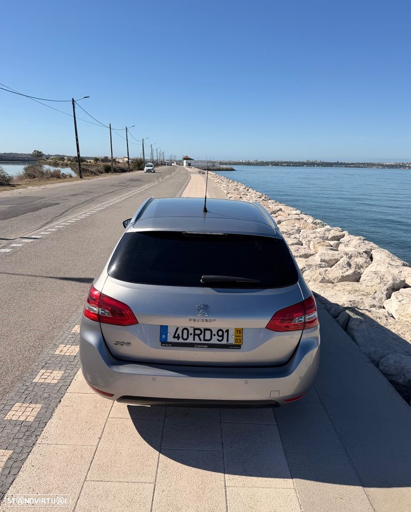 Peugeot 308 SW - 13
