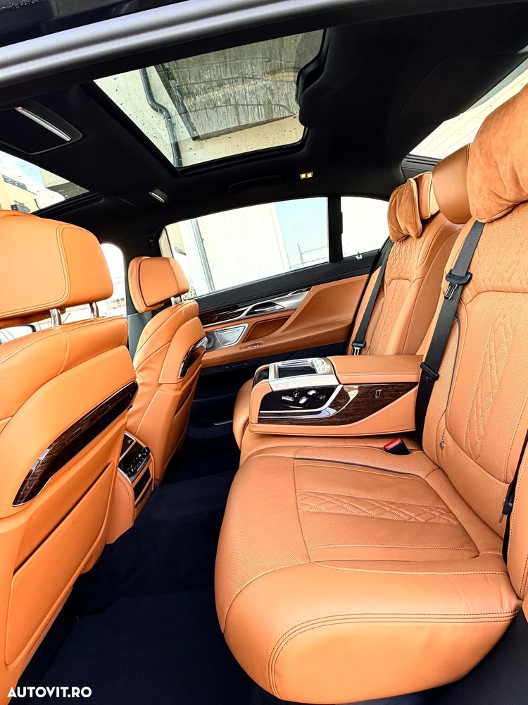 BMW Seria 7 745Le AT PHEV - 11