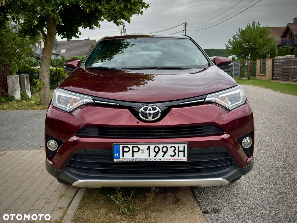 Toyota RAV4 2.0 D-4D Prestige 4x2 - 2