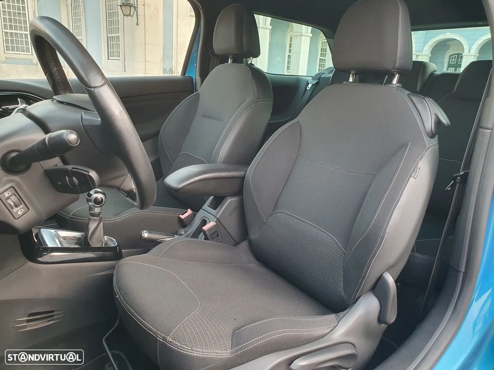 Citroën DS3 1.6 e-HDi So Chic - 25