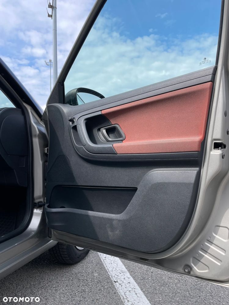 Skoda Fabia 1.4 16V Classic - 19