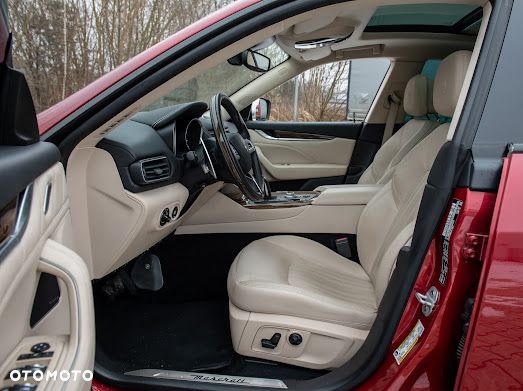Maserati Levante S Q4 GranLusso - 13