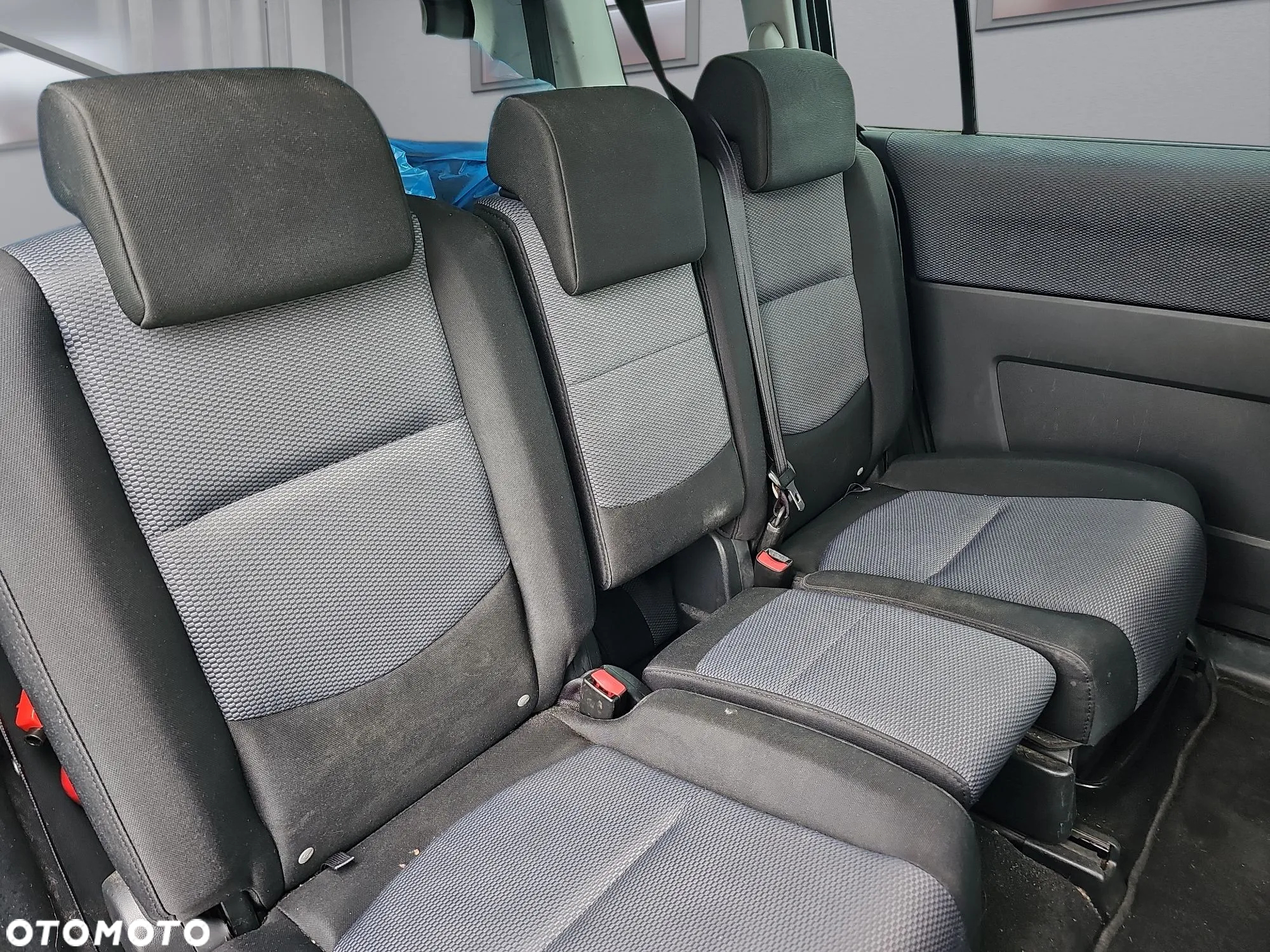 Mazda 5 2.0 Exclusive - 23