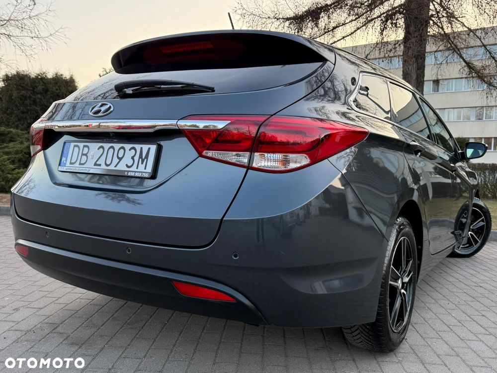 Hyundai i40 1.6 GDI Comfort + - 25