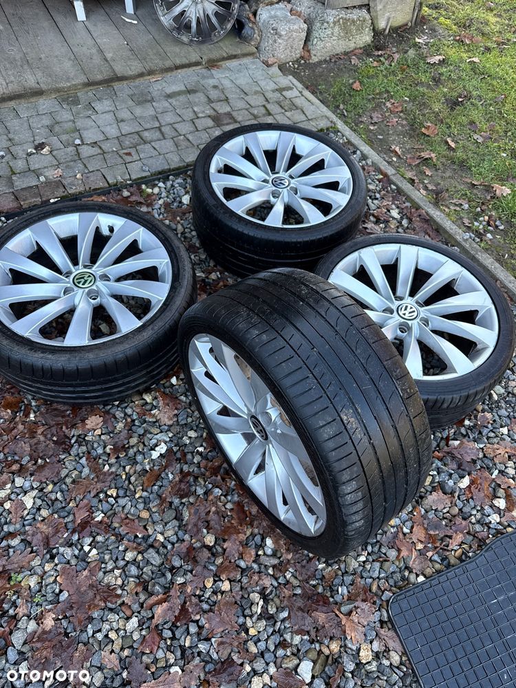 Volkswagen Passat 1.8 TSI Exclusive - 36