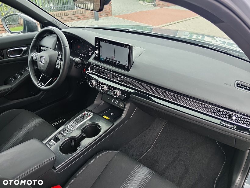 Honda Civic 2.0 i-MMD Elegance CVT - 14