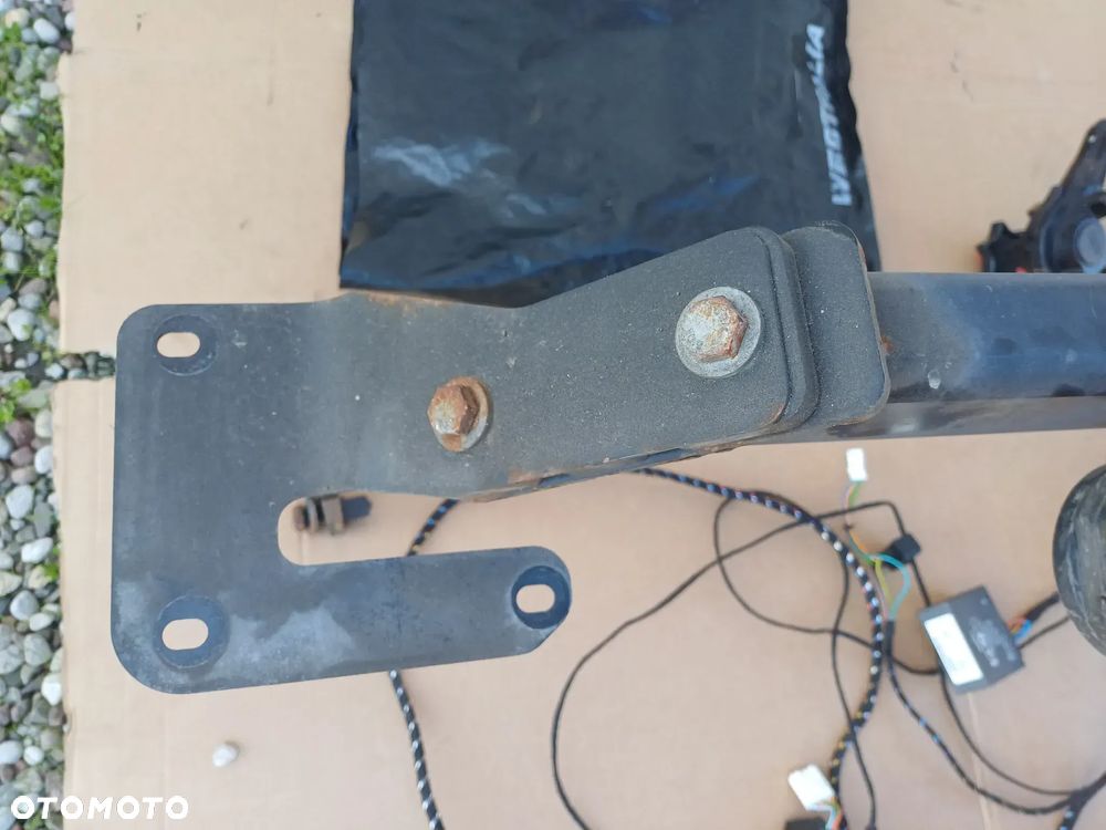 Ford B-Max hak holowniczy westfalia wypinany 307333600001 B232-A40V-IAM - 9