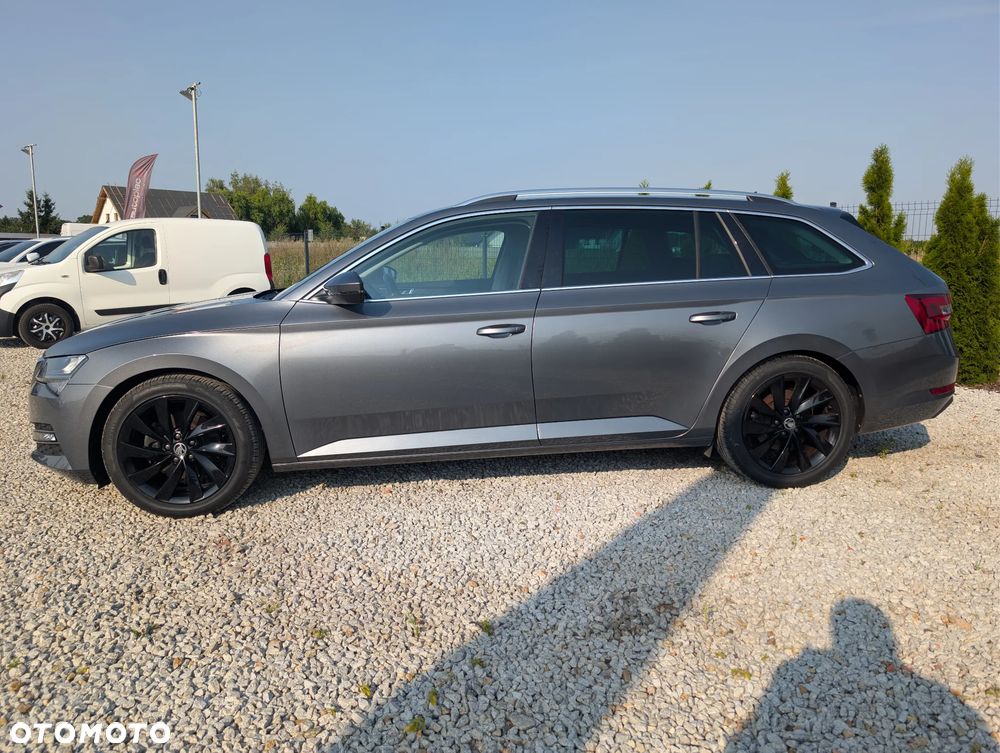 Skoda Superb 1.5 TSI DSG Ambition - 8