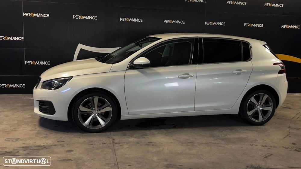 Peugeot 308 1.5 BlueHDi Allure Pack - 29