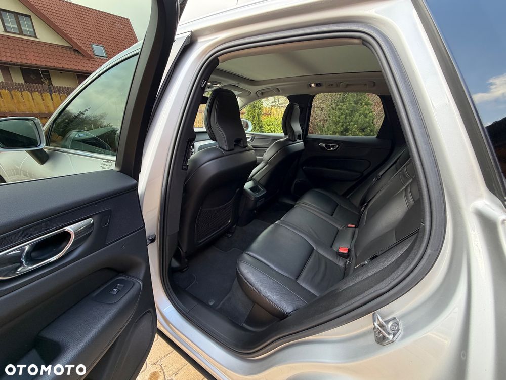 Volvo XC 60 D4 Geartronic Inscription - 38