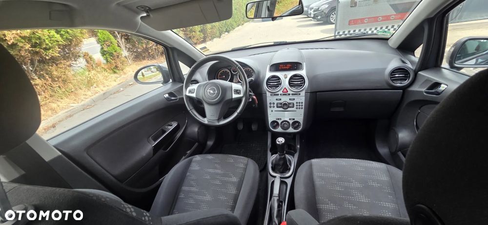 Opel Corsa 1.4 (ecoFLEX) Start/Stop Innovation - 33