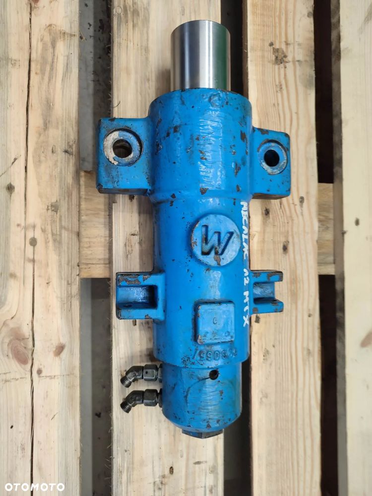 Siłownik stabilizator Mecalac 12 MTX (5930657) - 2