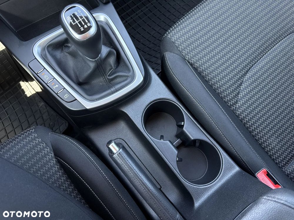 Kia Ceed 1.5 T-GDI M - 15