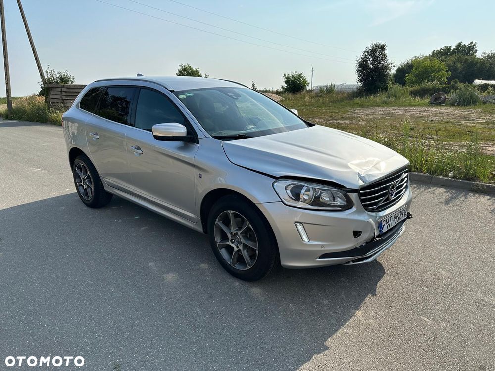 Volvo XC 60 D4 Drive-E Ocean Race - 3